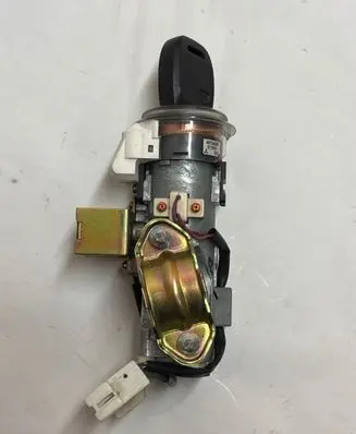 Subaru Legacy Ignition lock 88215AG000 X1T25971 5210