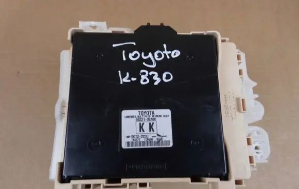 Toyota Auris E180 BSM Control unit 8922102480