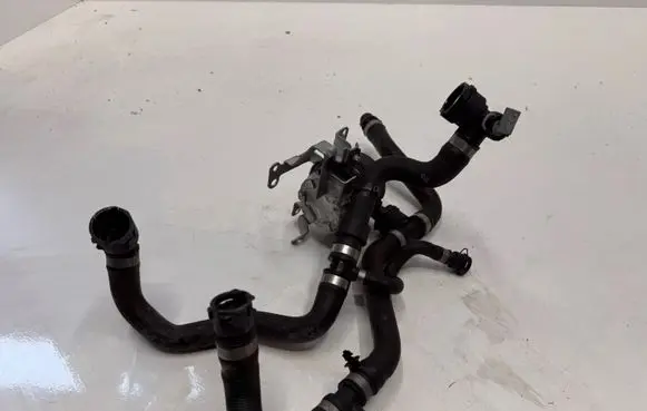 Mercedes-Benz EQA Electric auxiliary coolant/water pump A0005002686