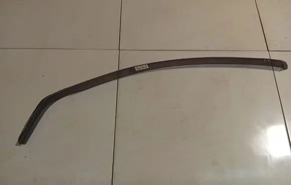 Volkswagen PASSAT B6 Sliding door wind deflector