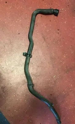 BMW 1 F20 F21 Engine coolant pipe/hose 9243891