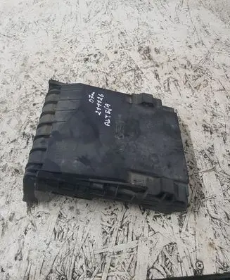 Seat Altea XL Fuse box cover 1K0937132