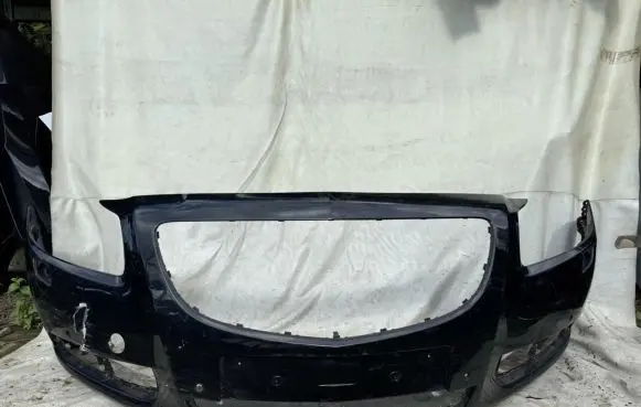 Opel Insignia A Front bumper