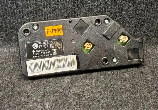 Volkswagen Eos Aerial antenna amplifier 1Q0035577