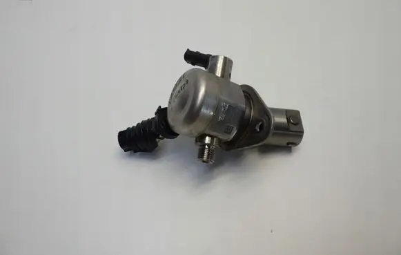 Hyundai i20 (BC3 BI3) Fuel injection high pressure pump 3532607250