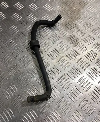 Volkswagen PASSAT B6 Engine coolant pipe/hose 1K0122447