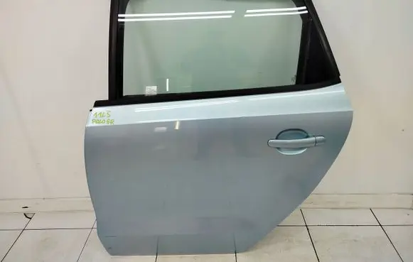 Volkswagen Polo V 6R Rear door 