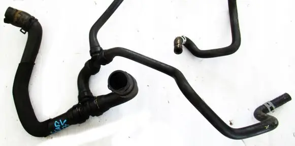 Mercedes-Benz B W245 Engine coolant pipe/hose A2660940004