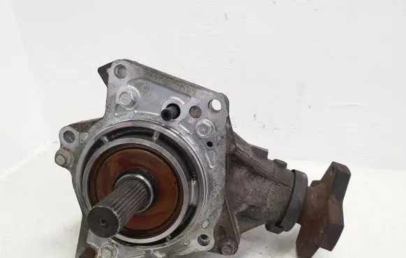 Nissan Qashqai+2 Gearbox transfer box case 273764