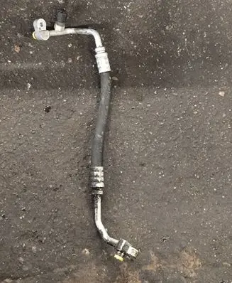 BMW X5 E53 Air conditioning (A/C) pipe/hose 