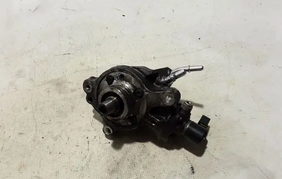 Ford Transit Fuel injection high pressure pump HG9Q9B395AA