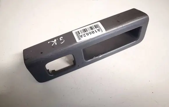 Volvo V50 Front door window switch trim 8679477