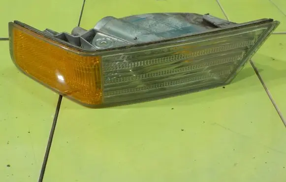 Jeep Patriot Front indicator light PRZOD LEWY