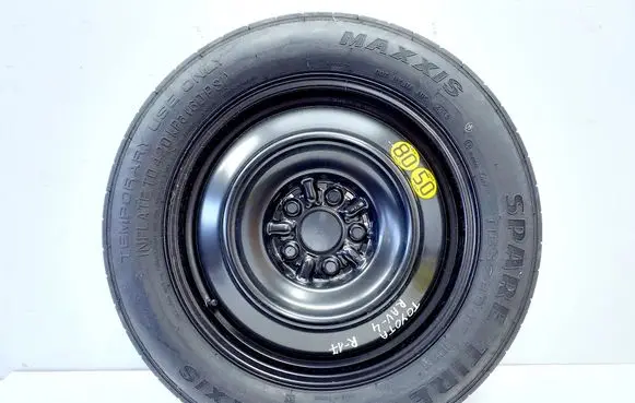 Toyota RAV 4 (XA40) R17 spare wheel 