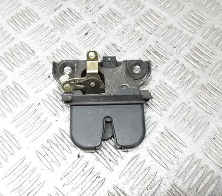 Audi A3 S3 8L Tailgate/trunk/boot lock/catch/latch