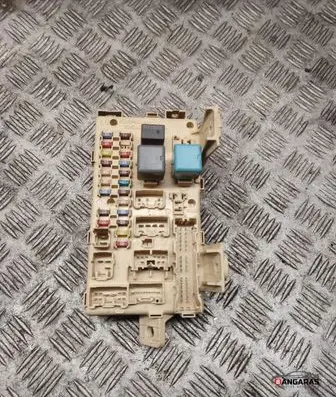 Toyota Avensis T250 Comfort/convenience module 82641ca010f