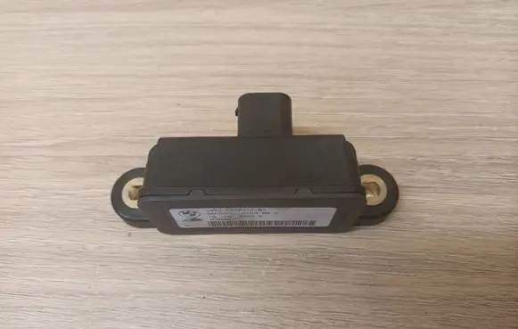 BMW 3 E90 E91 ESP acceleration yaw rate sensor 6850374 10170106923 TP72020043