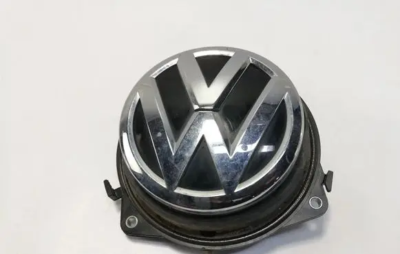 Volkswagen Polo VI Tailgate/boot open switch button 5G9827469