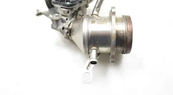 Dacia Duster II EGR valve cooler 147359823R