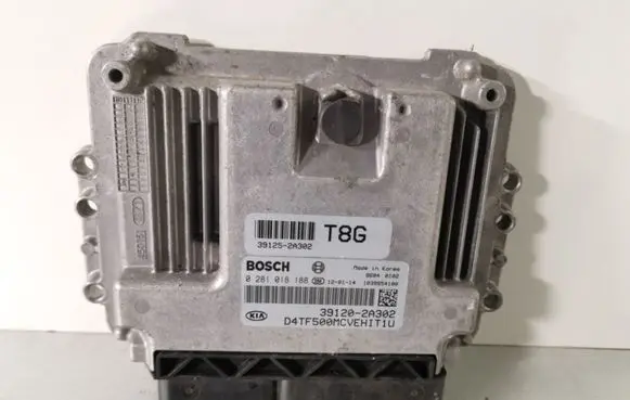 KIA Optima Engine control unit/module 0281018188