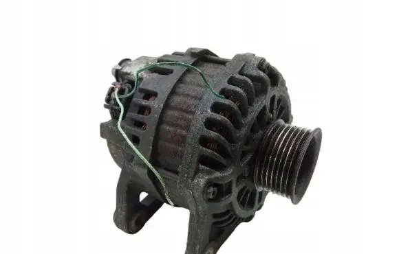 Nissan Tiida C11 Generator/alternator 23100
