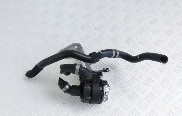BMW X3 G01 Electric auxiliary coolant/water pump 8663248