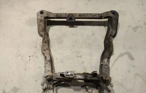 Hyundai Santa Fe Front subframe 