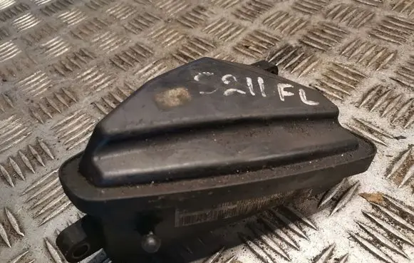 Mercedes-Benz E W211 Intake resonator 6421400087
