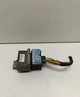 Renault Master III Glow plug pre-heat relay 8200859243