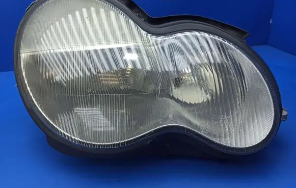Mercedes-Benz C W203 Headlight/headlamp A2038200861 0301166602 1305235664