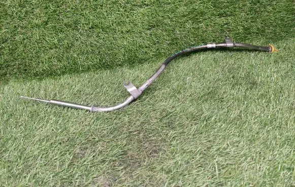Opel Zafira C Oil level dip stick 55567355