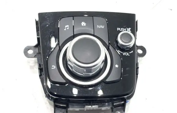 Mazda 3 II Radio/CD/DVD/GPS head unit BHN166CM0C