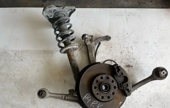 Audi A4 S4 B7 8E 8H Front wheel hub spindle knuckle