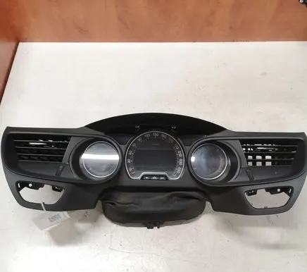 Citroen C5 Speedometer (instrument cluster) 9682386677 63040700 9665364680