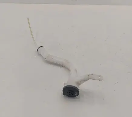 Nissan Leaf II (ZE1) Window washer liquid tank fill tube 