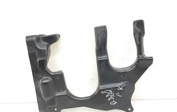 BMW X4 G02 Engine splash shield/under tray 7394807 10799510 RE6100