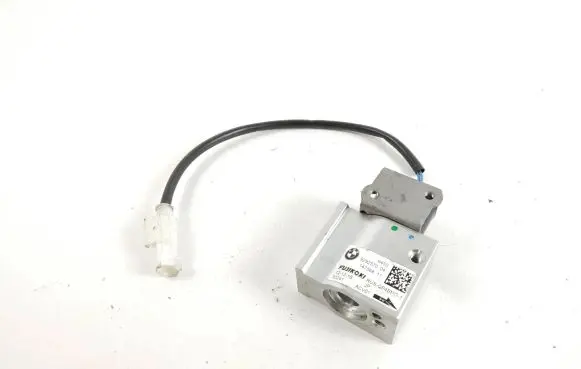 BMW i3 Air conditioning (A/C) expansion valve 9292570