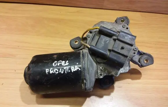 Opel Frontera A Wiper motor