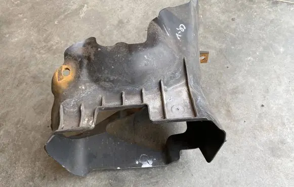 Honda CR-V Intercooler air guide/duct channel