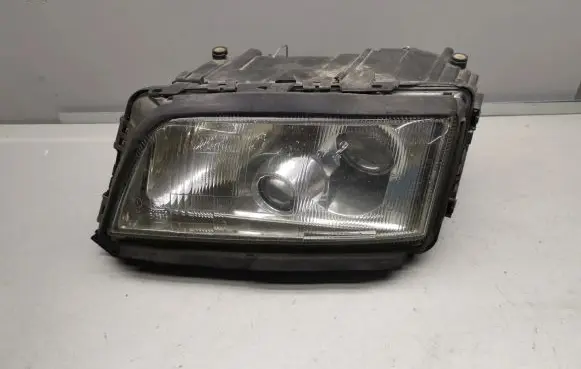 Audi A8 S8 D2 4D Headlight/headlamp 1305235230