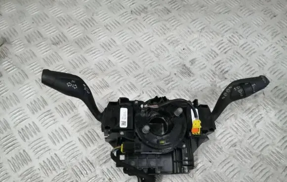 Ford Focus Other switches/knobs/shifts 1280404AACH ZWAC30123A