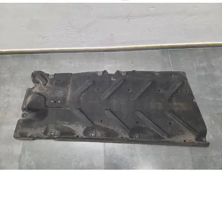 Mercedes-Benz CLA C117 X117 W117 Center/middle under tray cover A2466840200