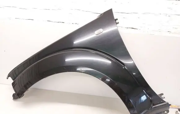 Nissan Pathfinder R51 Fender
