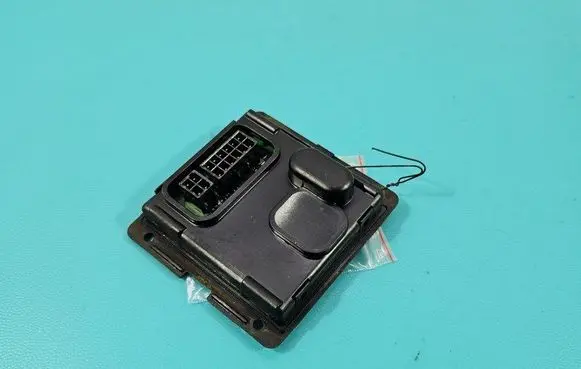 Opel Vectra C Headlight ballast module Xenon 13184052 IMPRK1502220