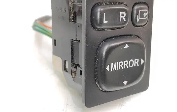 Toyota RAV 4 (XA30) Wing mirror switch 183575 769747D