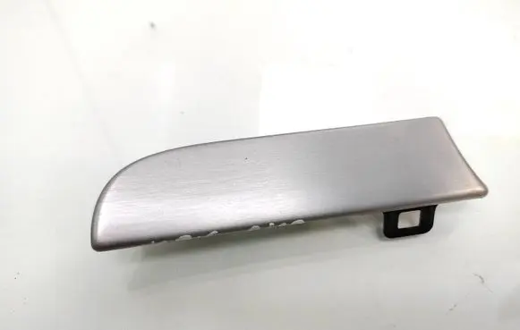 Volkswagen Touran I Dashboard glove box trim 1T1858418C