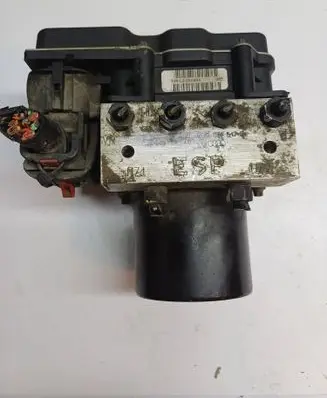 Skoda Fabia Mk1 (6Y) ABS Pump 6Q0907379T 0265234090 0265950347