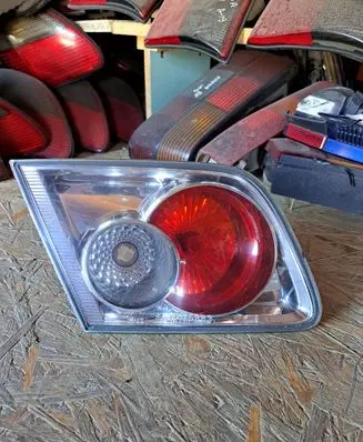 Mazda 6 Tailgate rear/tail lights 22661971 22661974