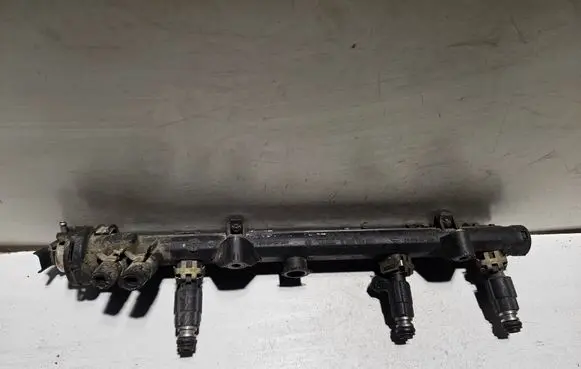 Volkswagen Polo III 6N 6N2 6NF Fuel main line pipe 0280151031 030133319G