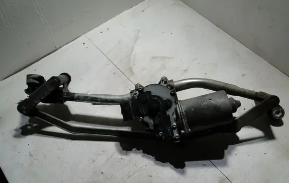 Renault Laguna III Front wiper linkage and motor 288100001N